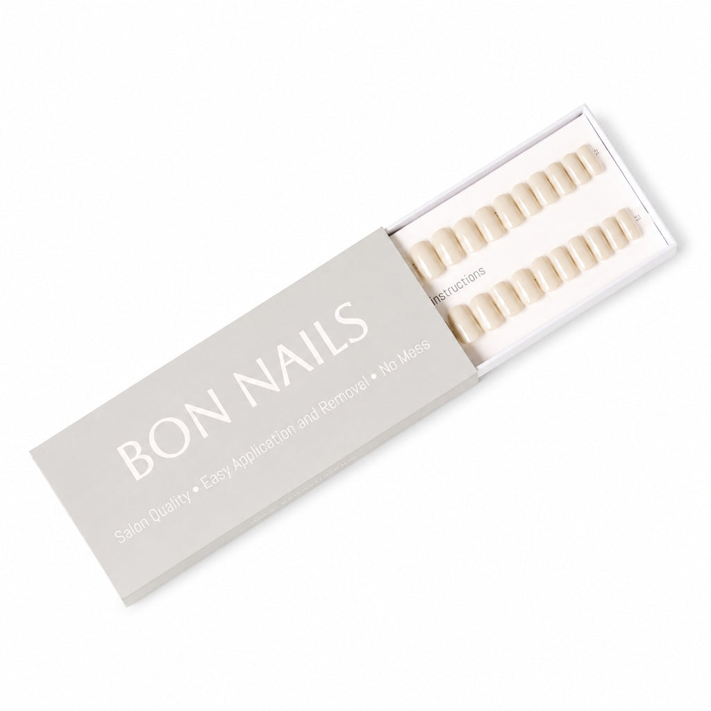Silver Lining Classic Short Press-on Nails
